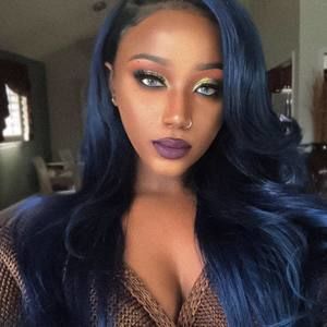 Meet your Posher, Essie